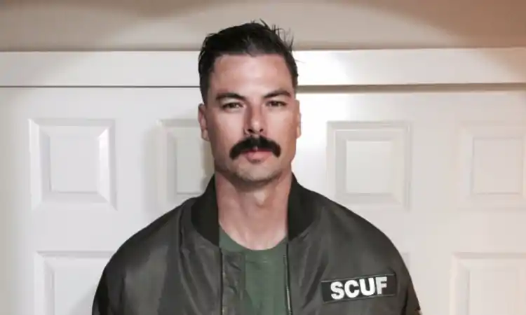 dr disrespect without costume