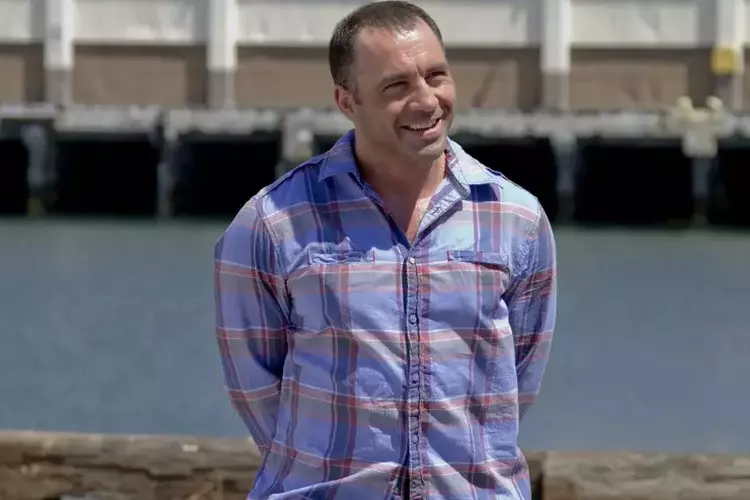 5 Funny Joe Rogan Movies And TV Shows 4 fear factor joe rogan