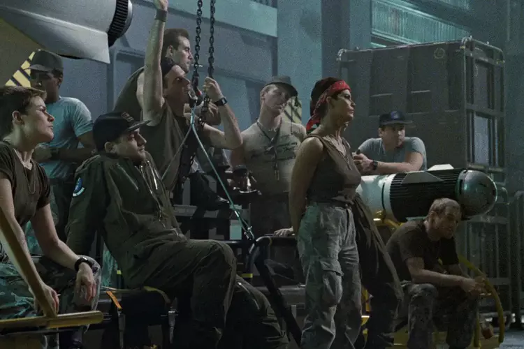 how many alien movies are there