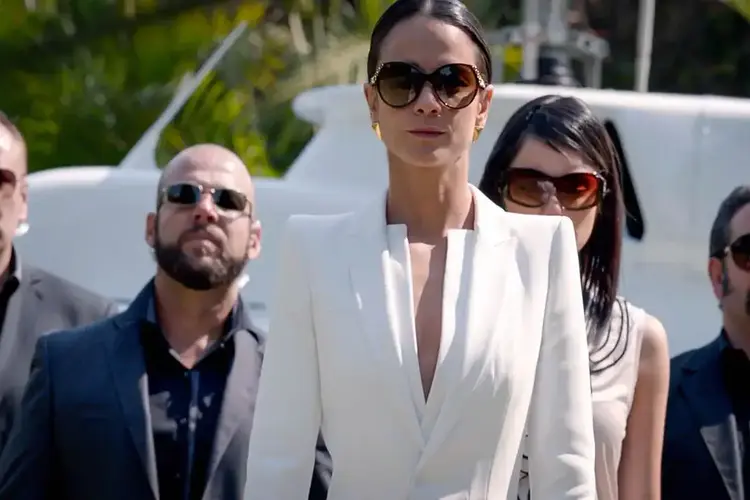 16 Ultimate Must Watch Mafia or Cartel TV Shows Like Narcos 15 queen of the south